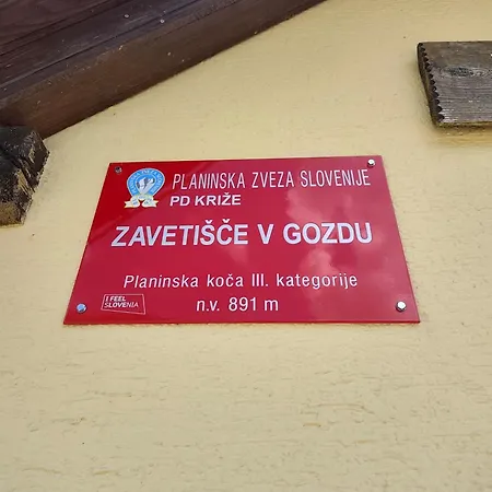 Zavetisce V Gozdu Križe